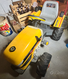 Trattore per bambini a pedali