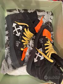 Scarpe Off-White Virgil Abloh 3.0 pari nuovo