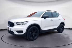 VOLVO XC40 1.5 t2 Momentum Core auto