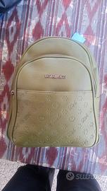 Nuovo Zaino Baci Abbracci 