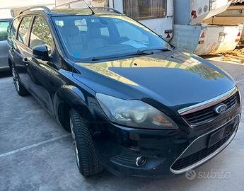 FORD FOCUS per ricambi usati