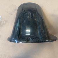 PARAFANGO IN CARBONIO POSTERIORE YAMAHA R1