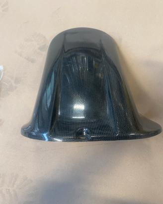 PARAFANGO IN CARBONIO POSTERIORE YAMAHA R1