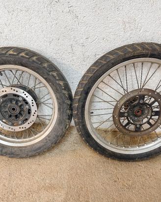 coppia cerchi per Suzuki Dr 600/650 