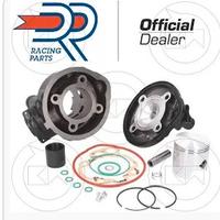 Vari gruppi termici oltre a quelli in foto