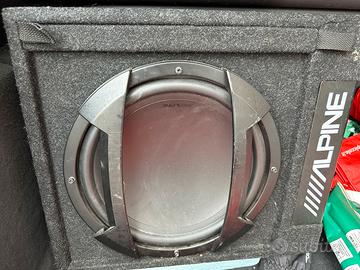 Subwoofer Alpine per auto