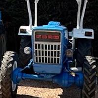 Ford 3000 targato cabinato 4 rm