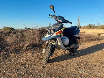 Booster  Track Yamah Bump