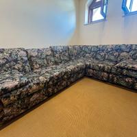 Divano modulare -Comfort e stile vintage