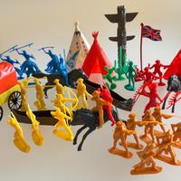 Action Figures Cowboys & Indians