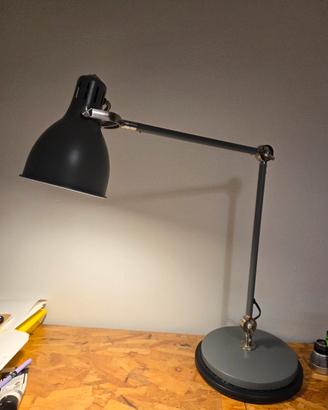 Lampada da scrivania Ikea