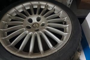 Cerchi in lega originali Alfa Romeo