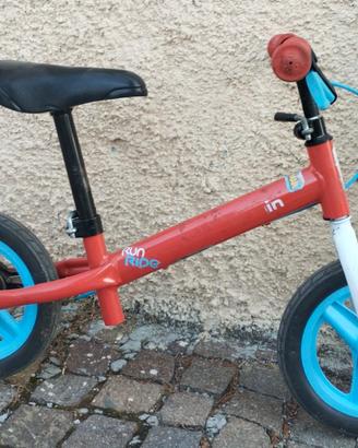Bicicletta balance senza pedali