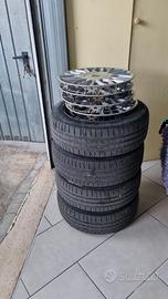 Gomme, cerchi e copricerchi lancia ypsilon
