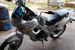 Moto Aprilia pegaso 650