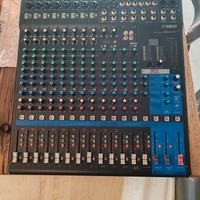 mixer Yamaha  MG 16 XU