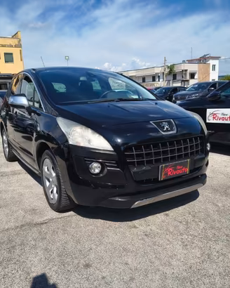 PEUGEOT 3008 1.6 HDi 115CV Business