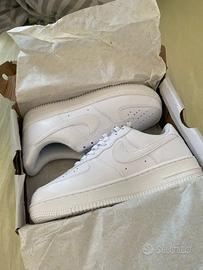 Nike Air Force 1 bianco taglia 40.5 nuove