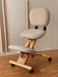 Sedia ergonomica con schienale marca Cinius