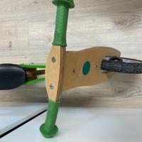 Bici in legno senza pedali