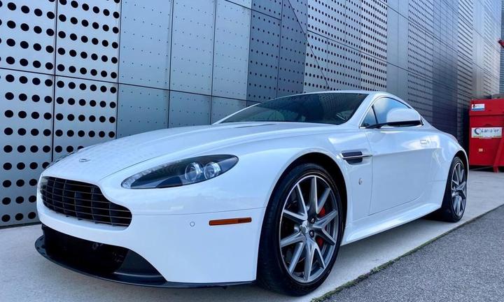 ASTON MARTIN V8 Vantage S Sportshift II Carbon I