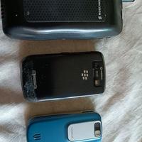 Lotto cellulari originali usati non funzionanti