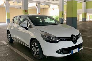Renault Clio 1.2 GPL della casa