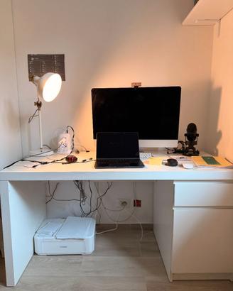Scrivania bianca - home office