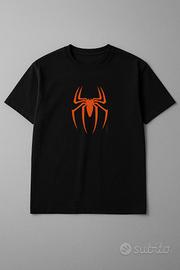 maglietta nera spiderman
