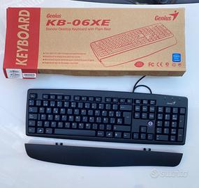 Tastiera pc Genius  con poggiapolso