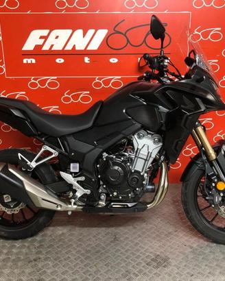 HONDA CB 500 X .