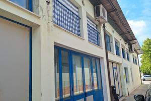 Magazzino, negozio, ufficio