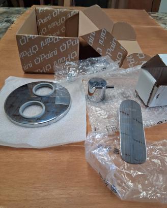 N°2 miscelatori  incasso con deviatore due uscit