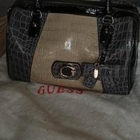 borsa a bauletto Guess