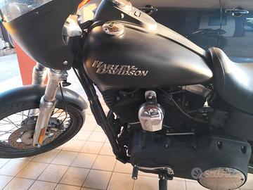 Harley-Davidson Dyna Street Bob - 2010
