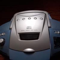 Televisore portatile vintage B/N con radio e CD