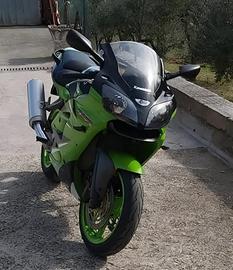 Kawasaki Ninja zx6r 