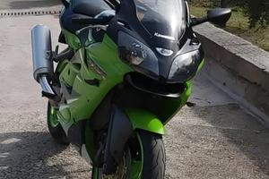 Kawasaki Ninja zx6r 