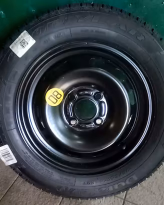 Ruota completa 175/65r14 su cerchio Ford Fiesta