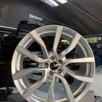 Cerchi in lega range rover velar / evoque da 21