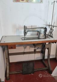 Macchina da cucire industriale Durkopp