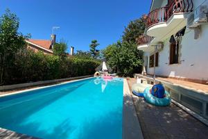 VILLA SINGOLA A GUIDONIA MONTECELIO