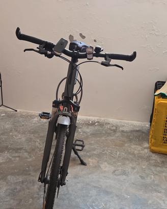 bicicletta traking