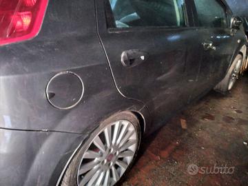 Solo x Ricambi Fiat G.Punto 5p. 1.3 Multijet 2007