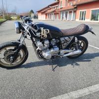 Suzuki GS 750