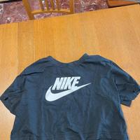 T-shirt corta nike
