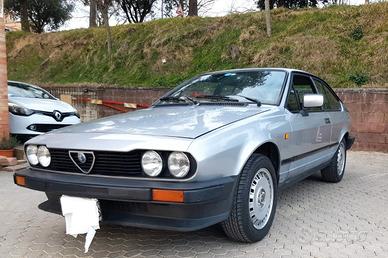 ALFA ROMEO Alfetta GT/GTV - 1983