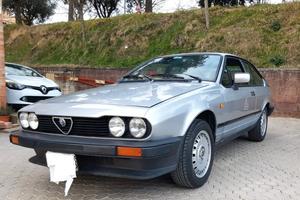 ALFA ROMEO Alfetta GT/GTV - 1983