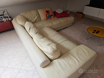 divano in pelle