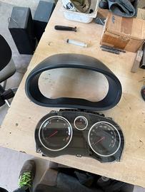 quadro strumenti opel corsa CDTI